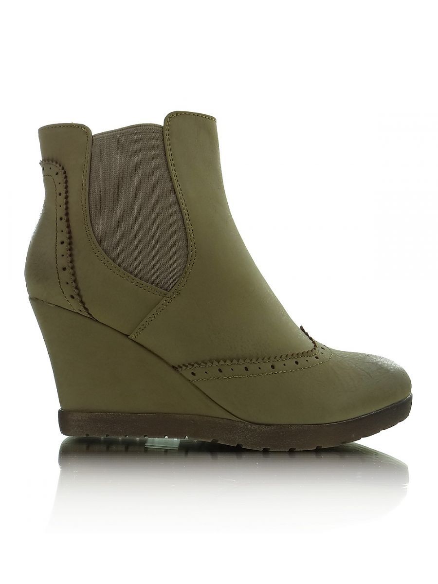  Buskin boots model 21258 Heppin 
