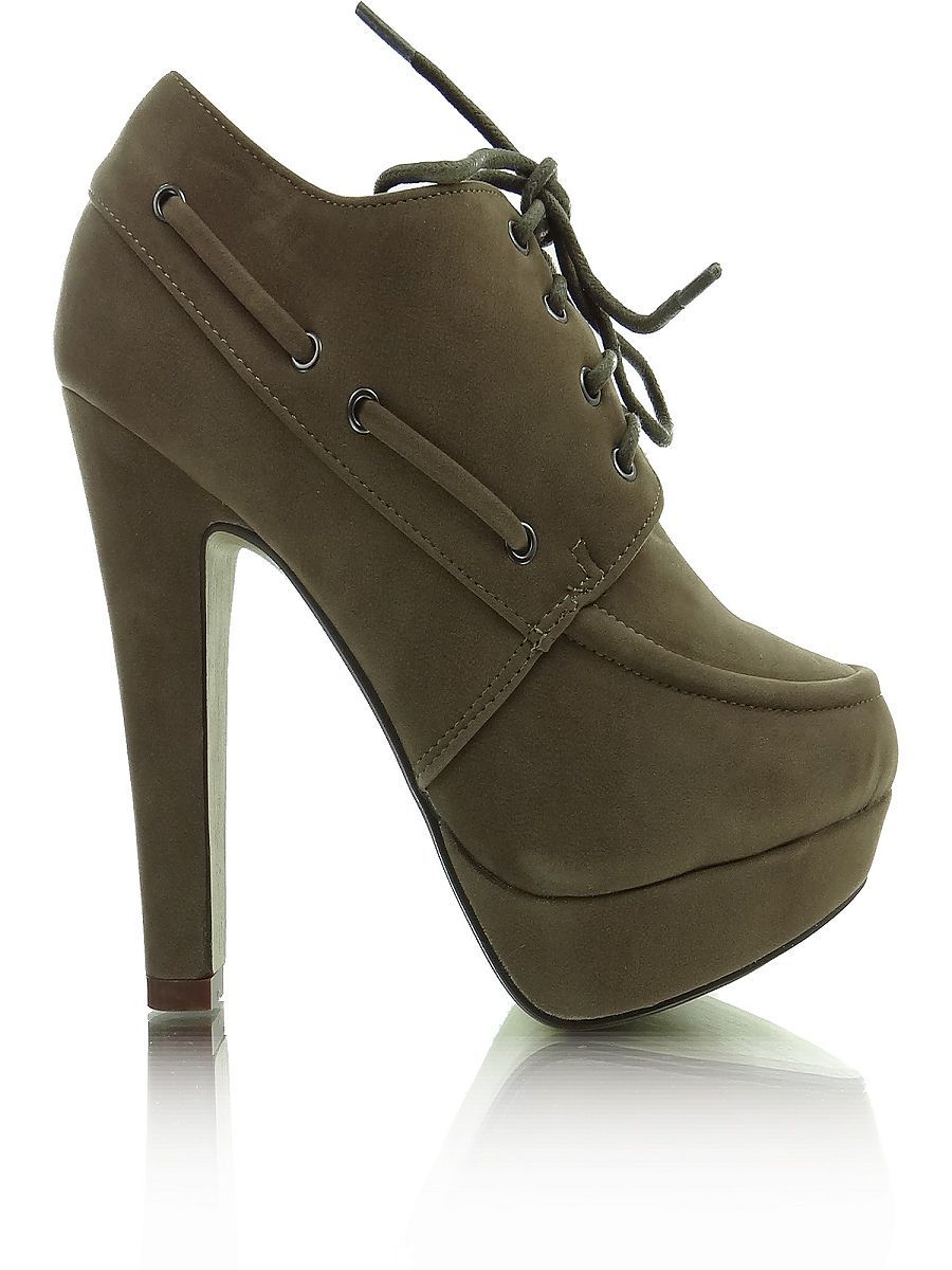  Heeled low shoes model 25294 Heppin 