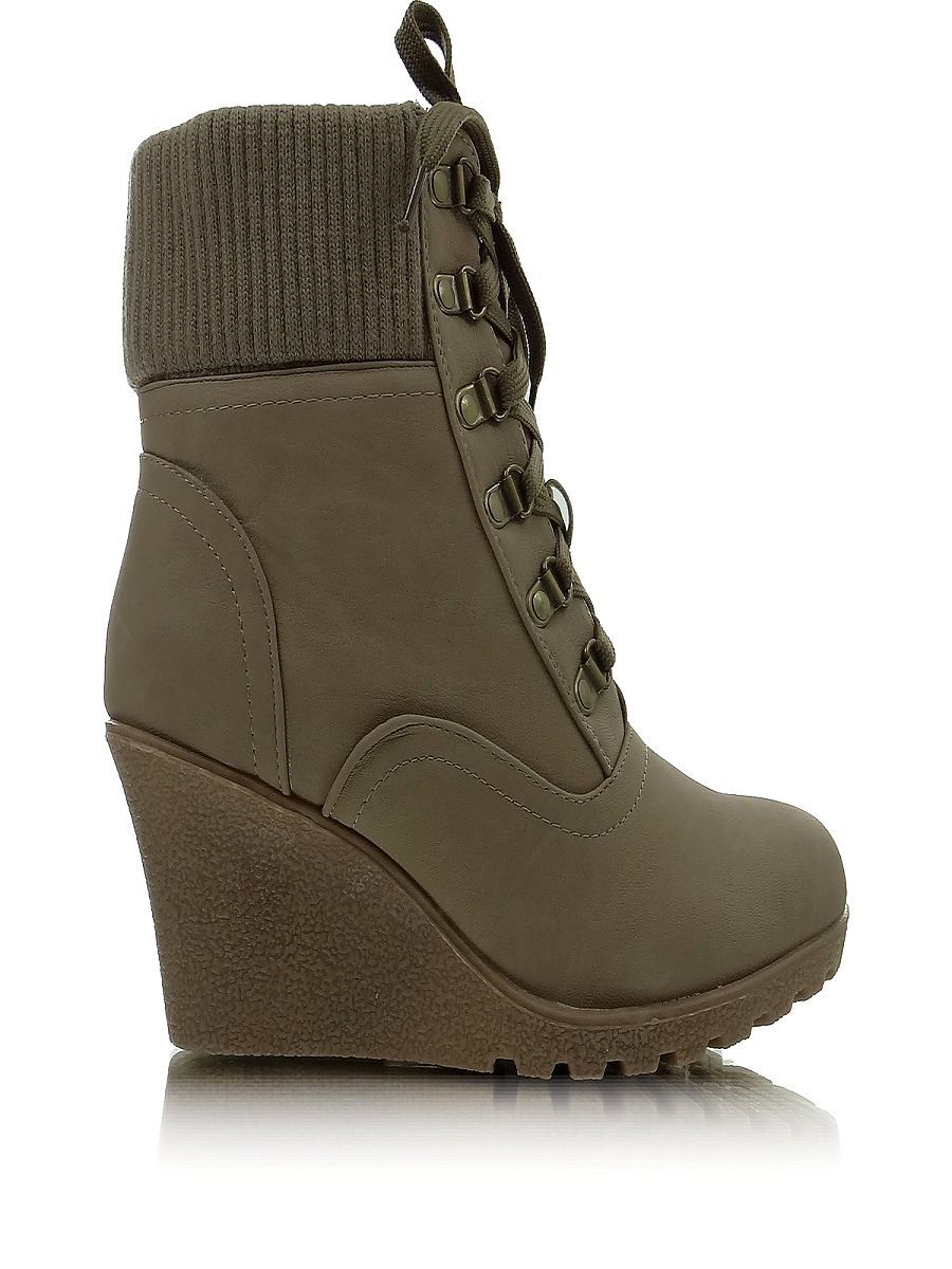  Buskin boots model 25297 Heppin 