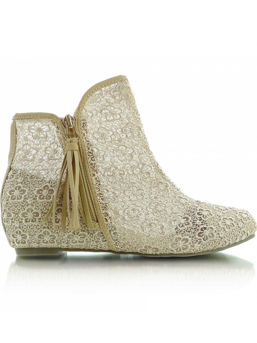  Boots model 25967 Heppin 