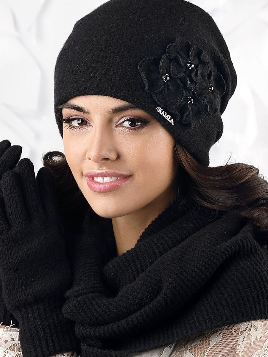  Cap model 122623 Kamea 