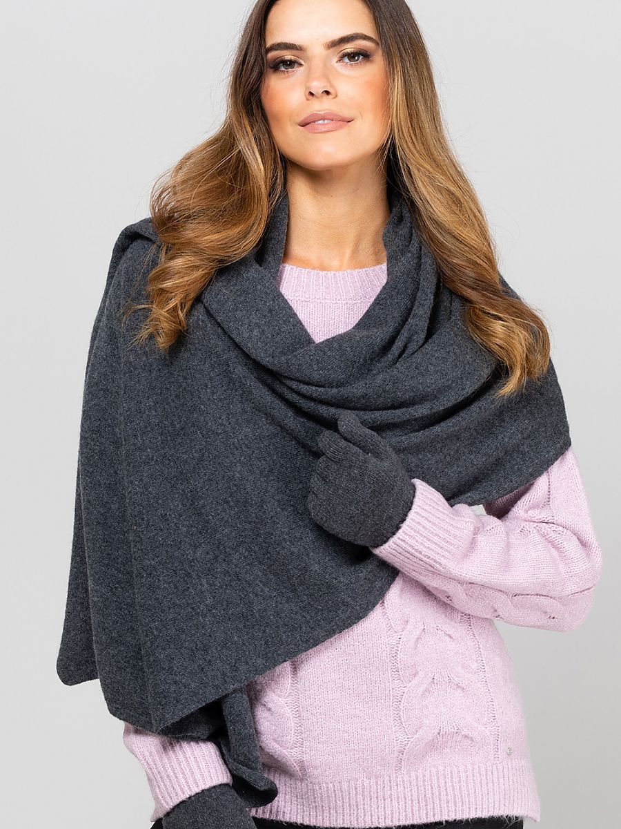  Shawl model 137162 Kamea 