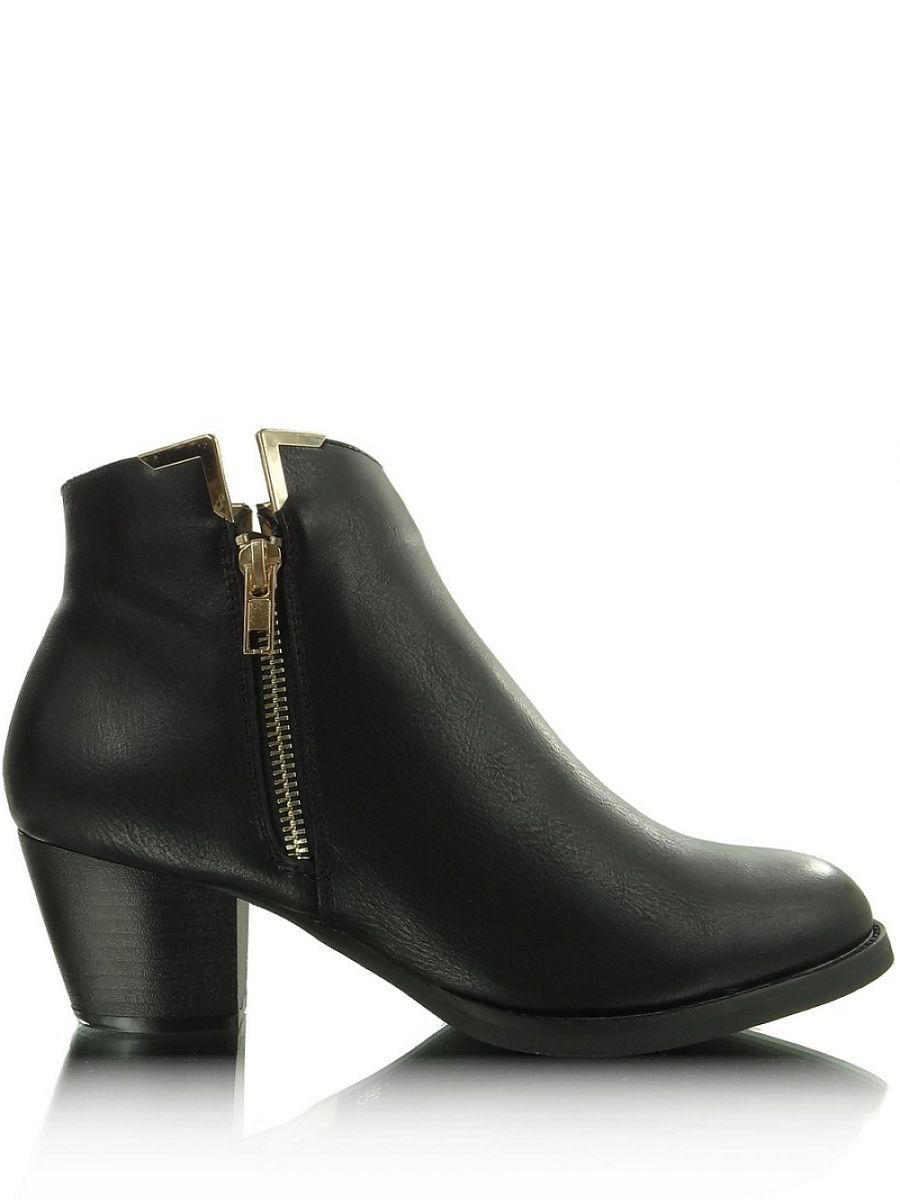  Heel boots model 31732 Heppin 