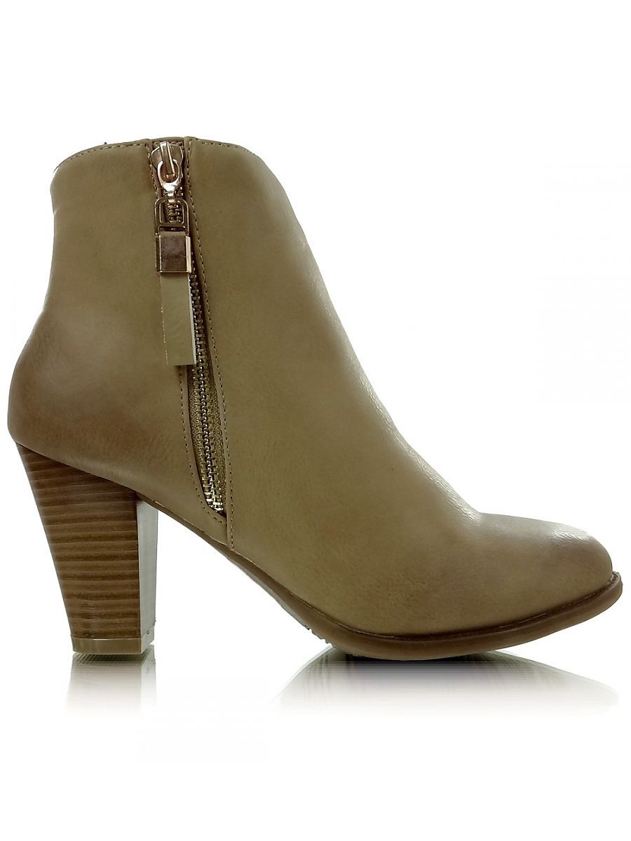  Heel boots model 31761 Heppin 