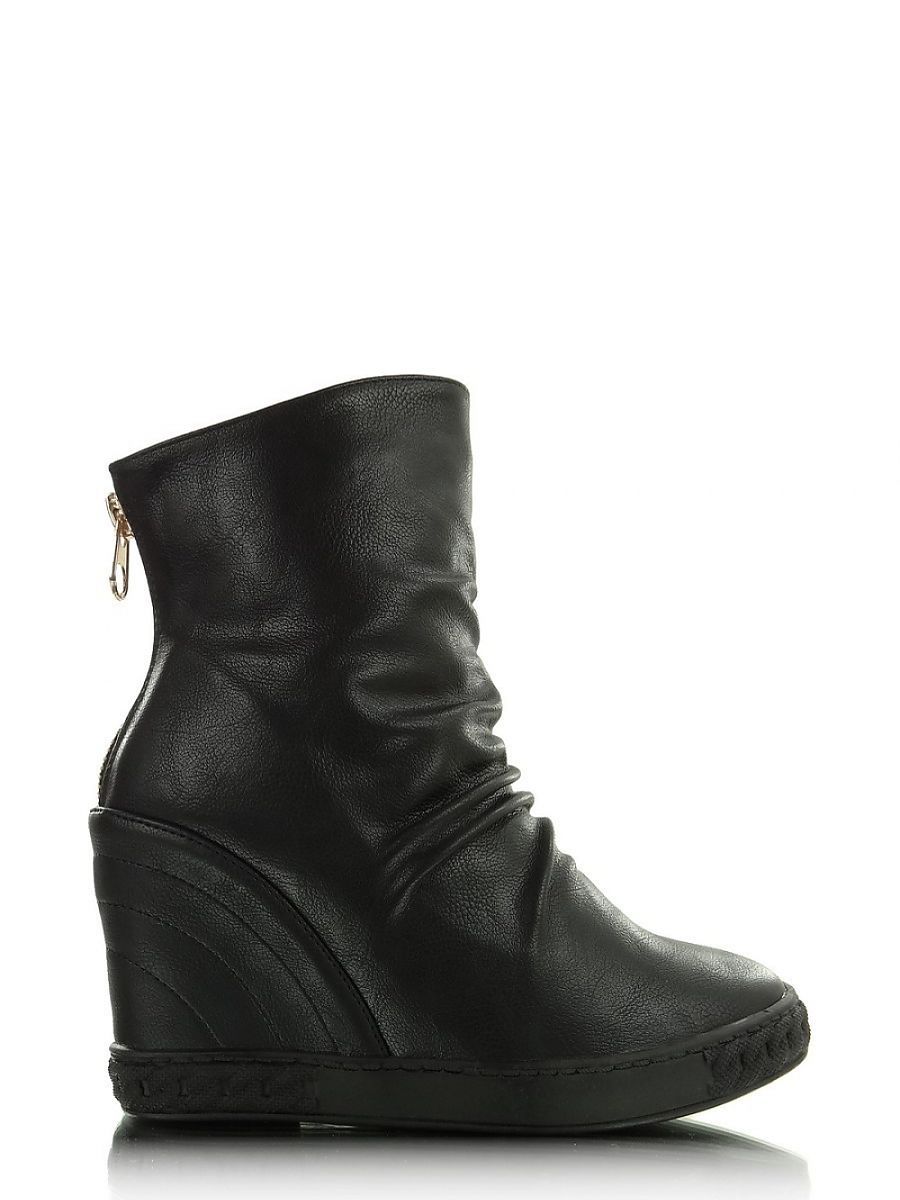  Buskin boots model 31958 Heppin 