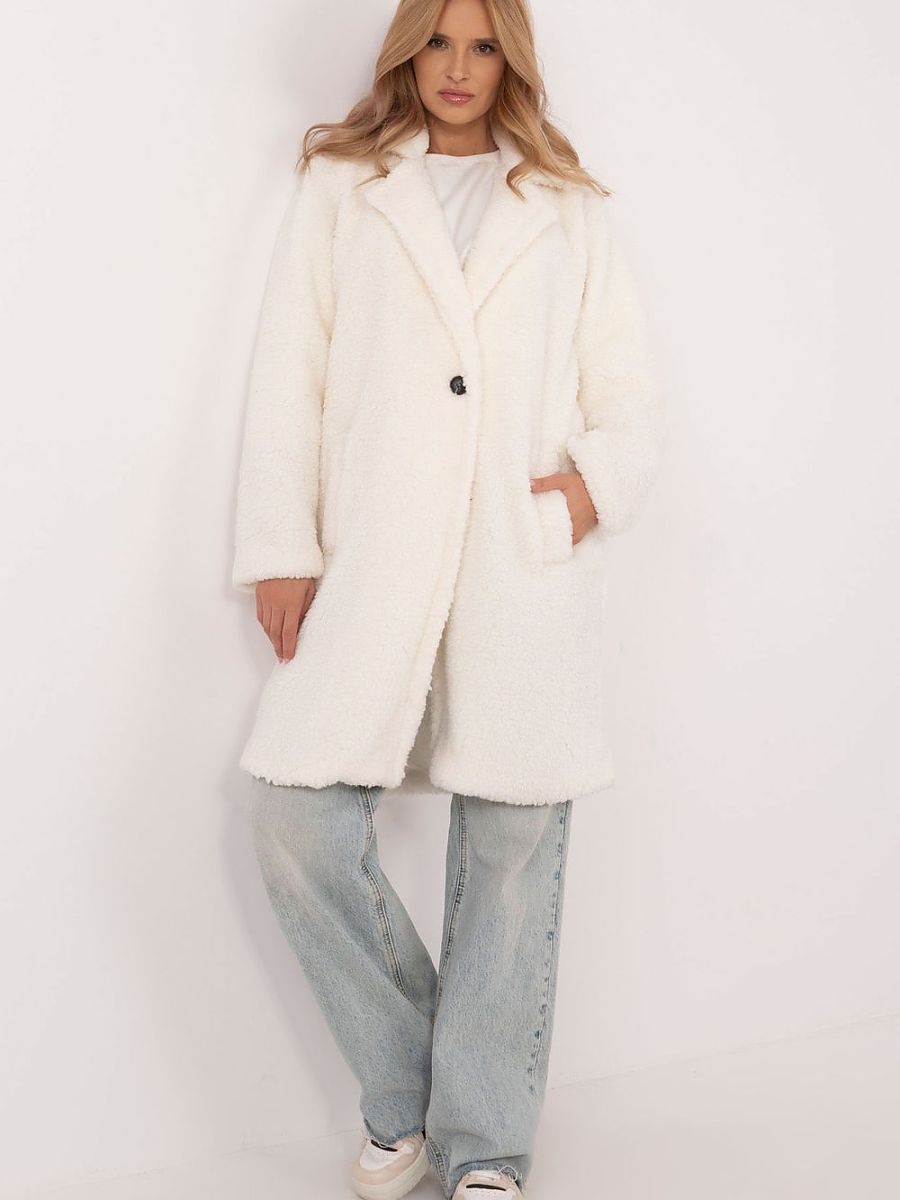  Coat model 203854 Italy Moda 