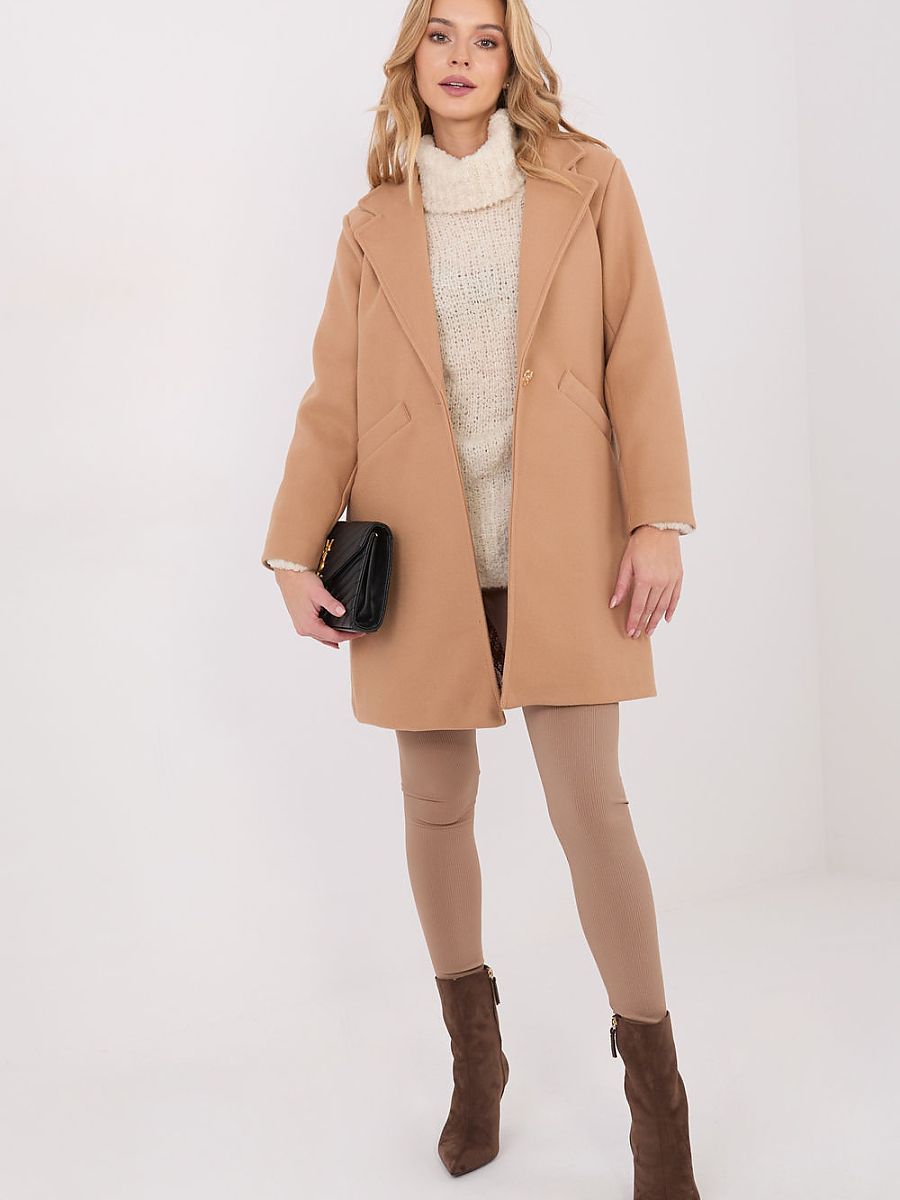  Coat model 222164 Italy Moda 