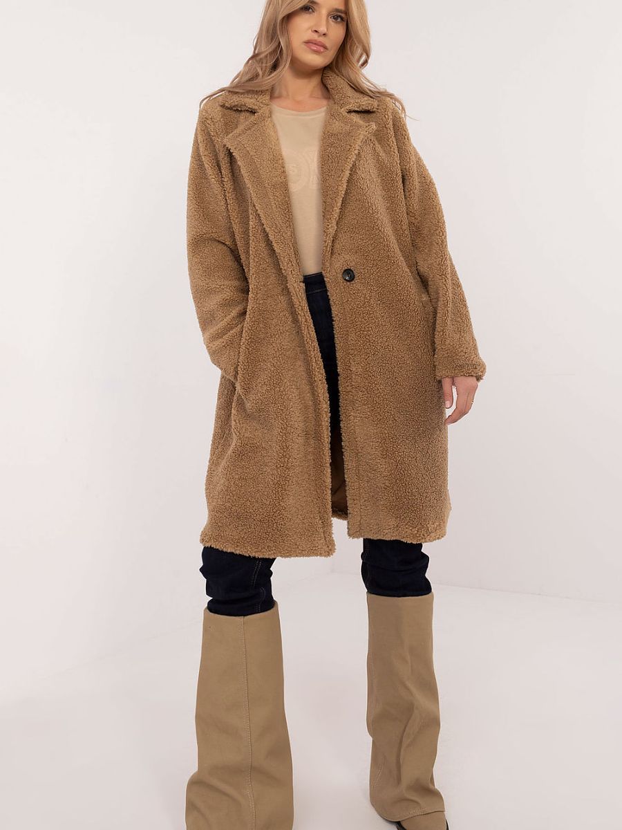  Coat model 203739 Italy Moda 
