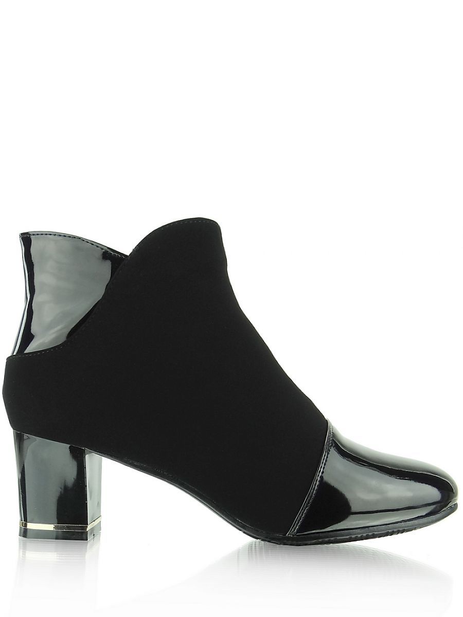  Heeled low shoes model 39205 Heppin 