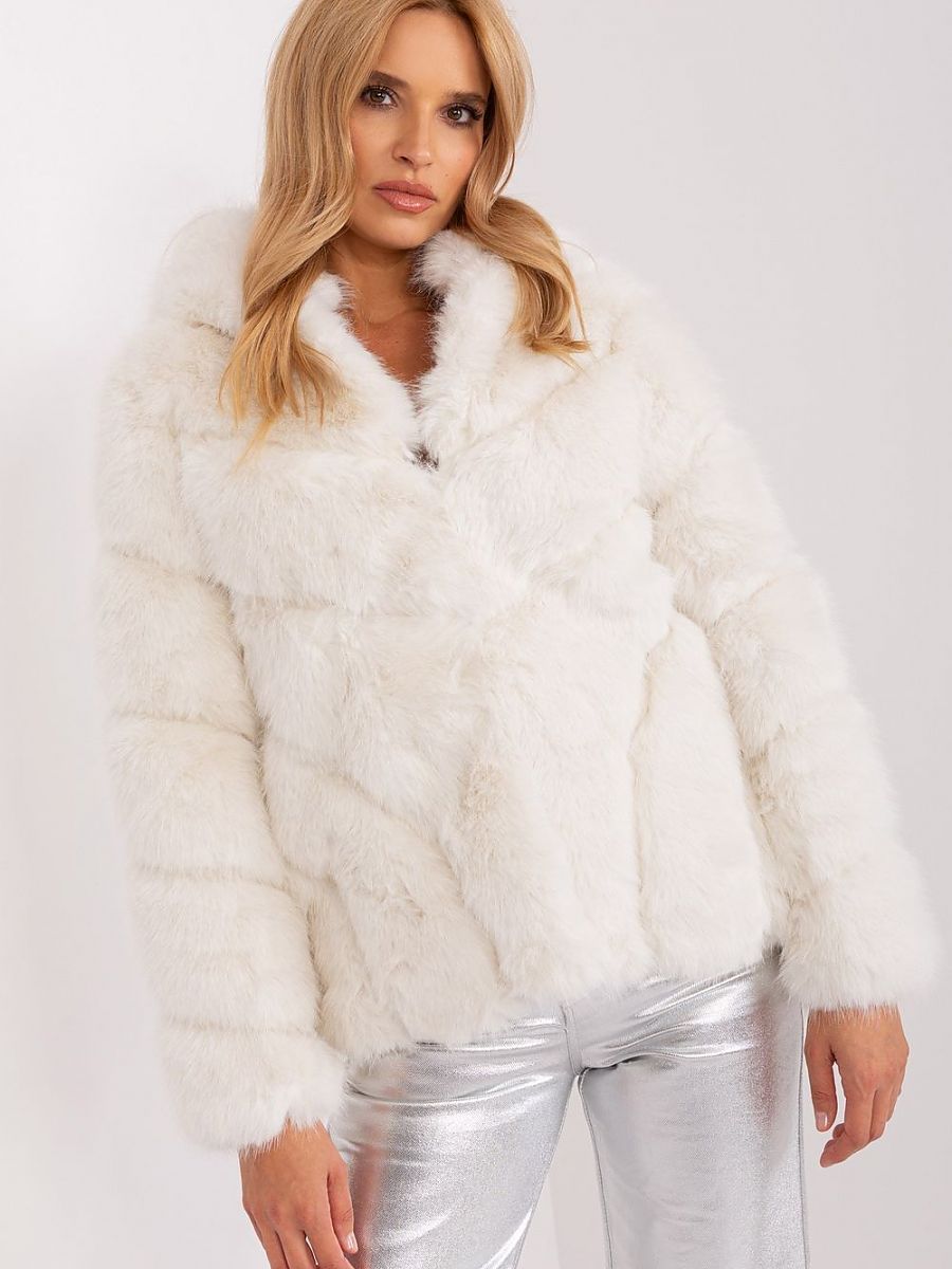  Jacket model 186725 AT 