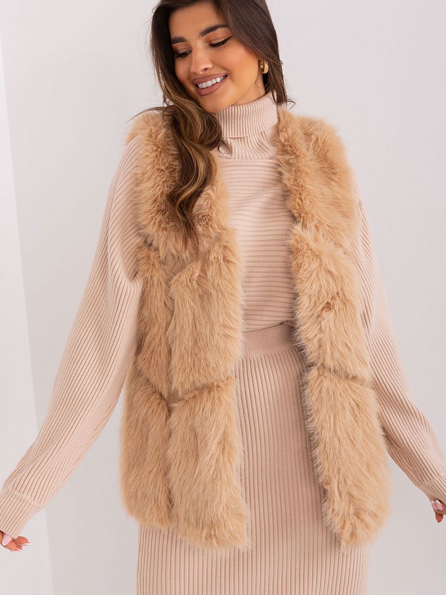  Gilet model 187529 AT 