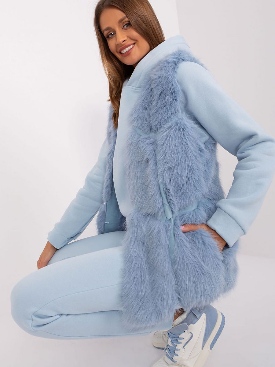  Gilet model 187537 AT 